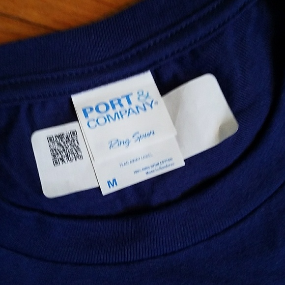 NWT Dabbing Graduate tshirt - Picture 3 of 4